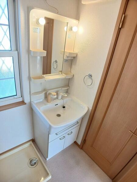 エフインフィニート(洗面台・洗面所)