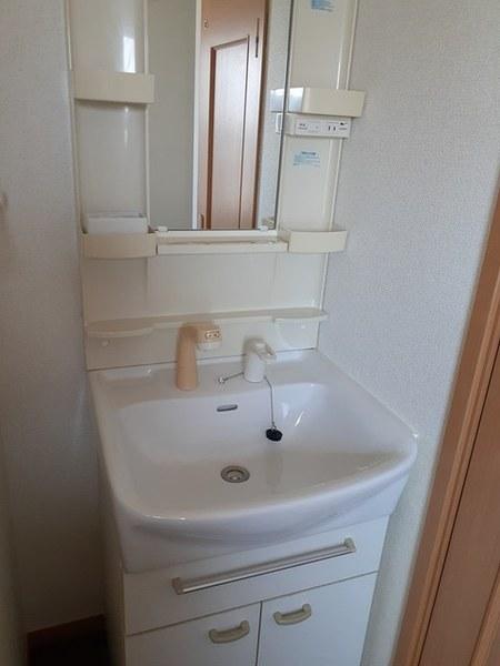 ラ・ミティエ(洗面台・洗面所)