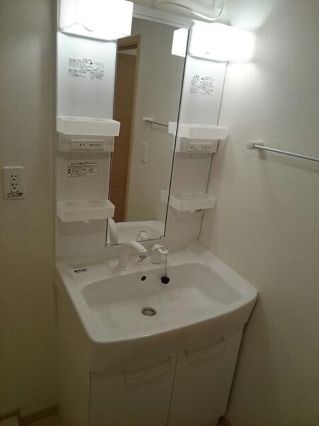 HOLYGLITTER T.J(洗面台・洗面所)