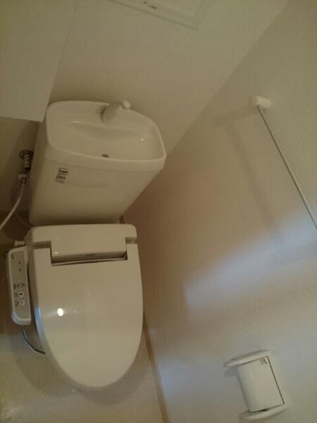 HOLYGLITTER T.J(トイレ)