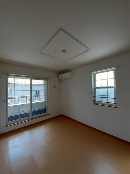 ソレイユ　イズミ１