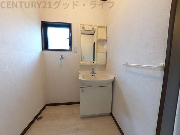 南高田町西貸家