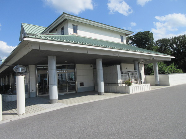 フォレストパーク・参番館(長浜信用金庫浅井支店)