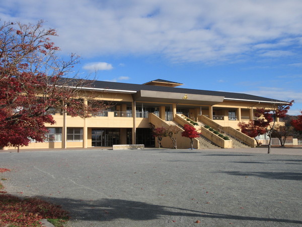 エタニティ(長浜市立長浜南小学校)