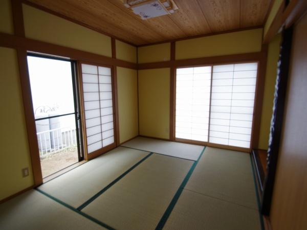 大網白里市木崎の貸家