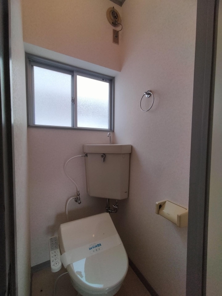 ホワイトコーポ小白川