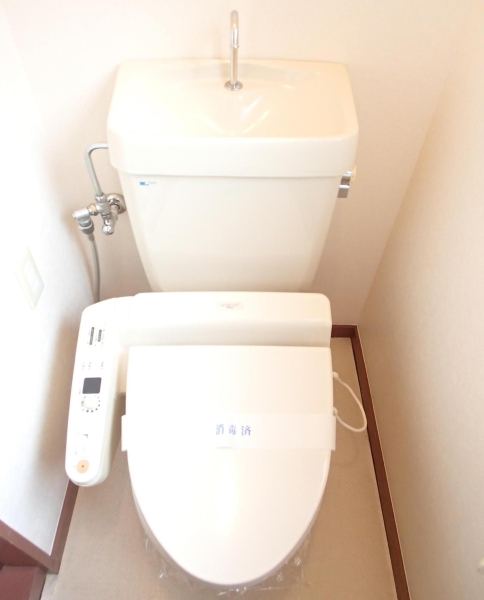 ベルゾーネ小白川B棟