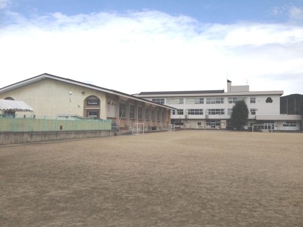 あこやペアシティーIII(山形第五小学校)