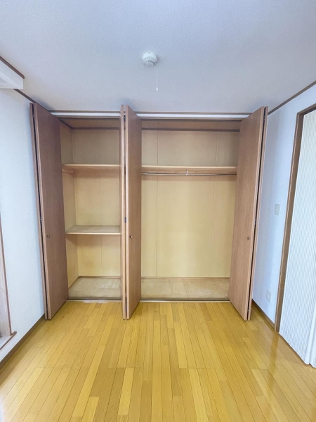 シャルム小白川Ｅ棟