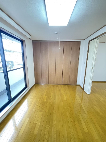 シャルム小白川Ｅ棟