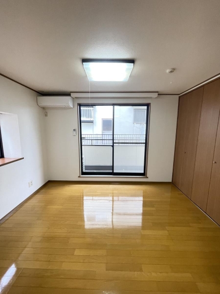 シャルム小白川Ｅ棟
