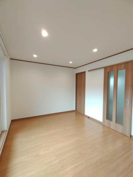 Y．Sフラット小白川