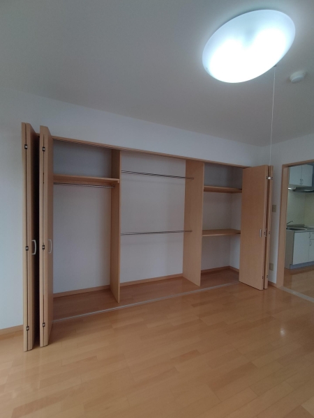 メゾン・ジュネスIII