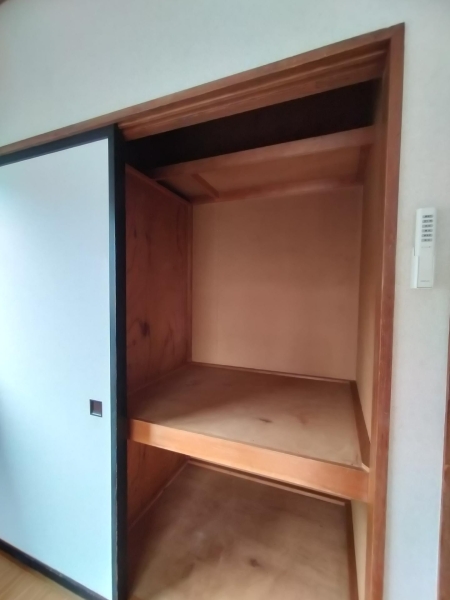 ホワイトコーポ小白川