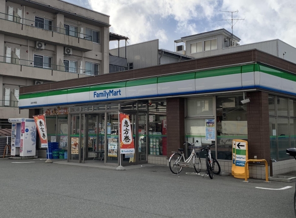 プレジール東原(ファミリーマート山形大学前店)