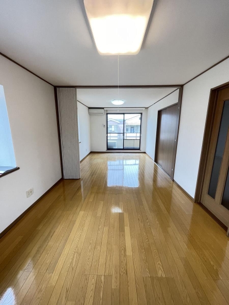 シャルム小白川C棟