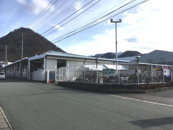 URBAN　STUDIO(サンデー前田店)