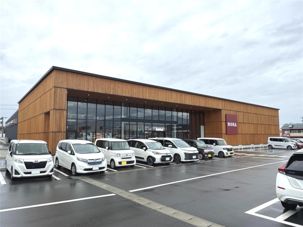 グリーンハウス大森(無印良品天童長岡店)