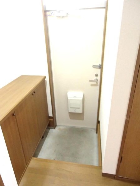 ムーンハウス
