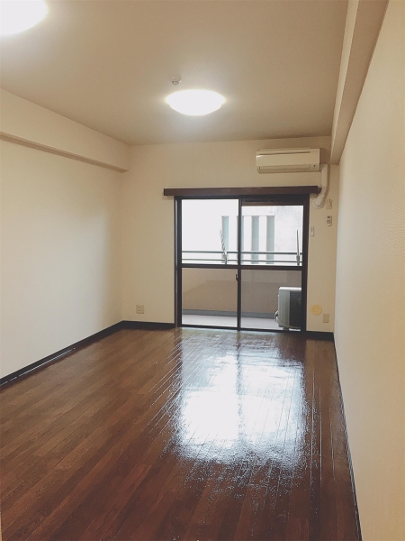 朝日プラザ本町
