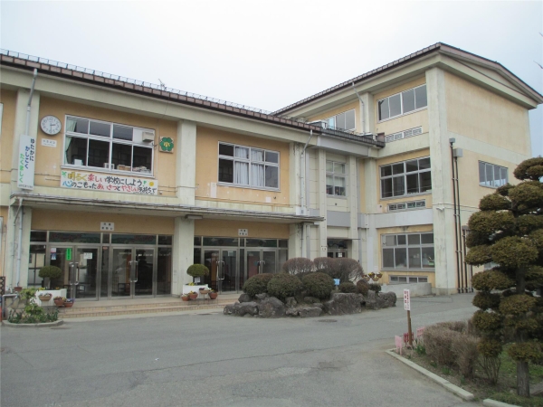城西町3丁目貸家(山形第十小学校)