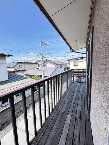 城西町3丁目貸家