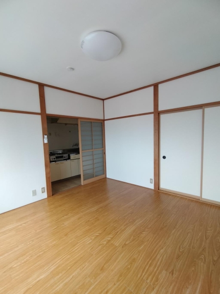 メゾンあいおい