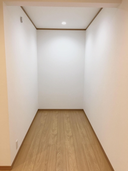 Y．Sフラット小白川