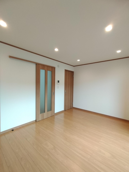 Y．Sフラット小白川