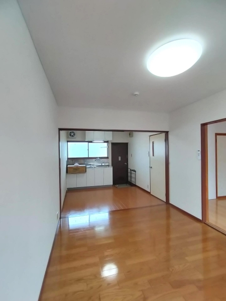 ベルゾーネ小白川B棟