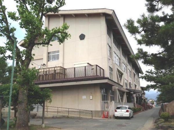 ユニテラス西江俣(山形市立金井中学校)