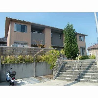 加東市南山３丁目のアパート