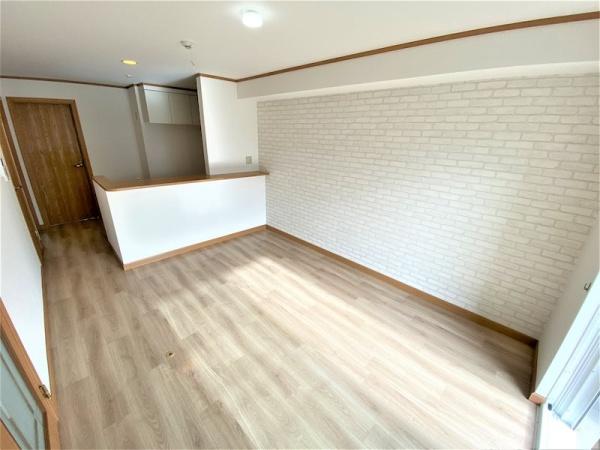 メゾンタカモト二番館