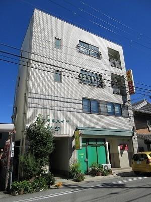 ロイヤルハイツ　ツジ
