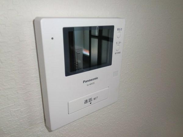 アパートメント二階