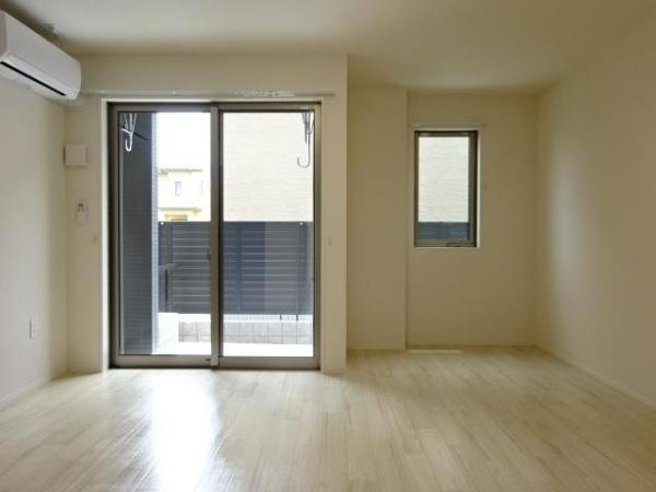 メゾンタカモト一番館