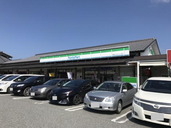 ファインシア(ファミリーマート　東条インターパーク店)