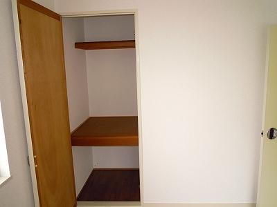 エステートピア藤原台　Ｂ棟