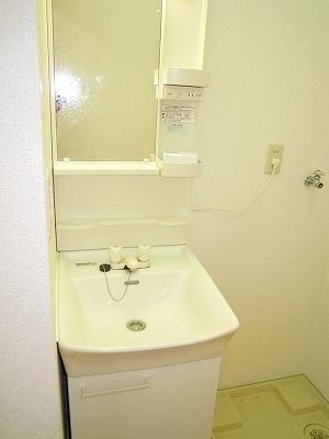 エステートピア藤原台　Ｂ棟