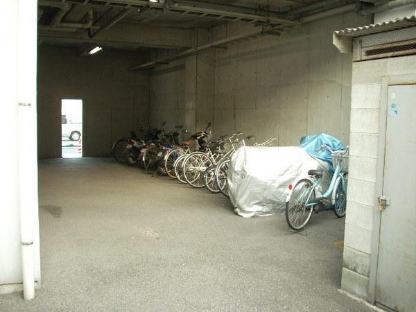 プレミールサンダ