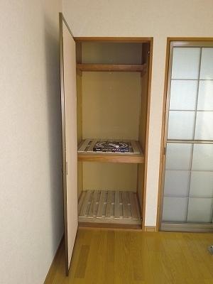 セジュール対中