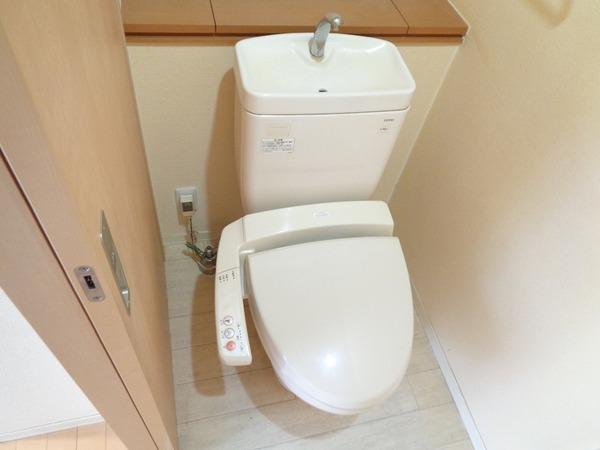 シャーメゾン上津台