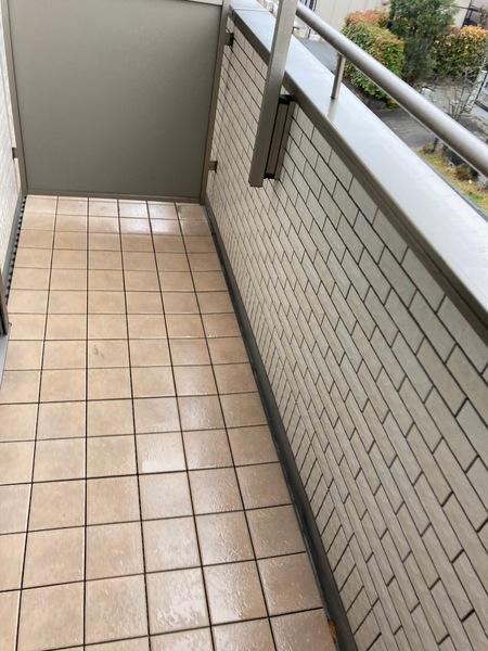 クラルス三田南が丘(バルコニー)