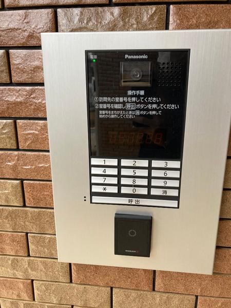 クラルス三田南が丘(エントランス)