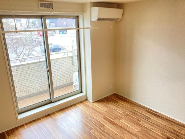 クラルス三田南が丘(リビング)