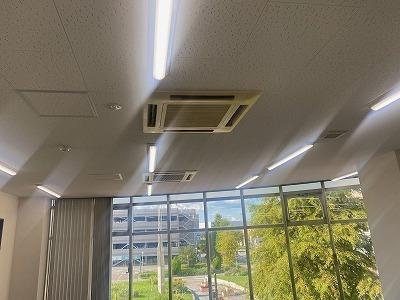 三田市すずかけ台２丁目の店舗・事務所