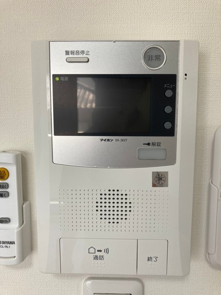 ＯＮＬＹ　ＯＮＥ　三田駅前