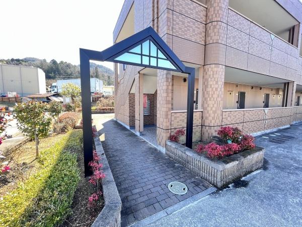 グランドパレス堀越