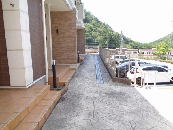 レーベンスクエアⅡ号棟