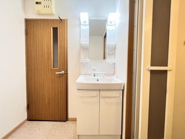 サンスコーレ壱番館